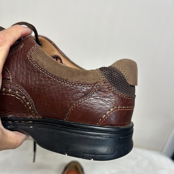 Clarks Brown Leather Oxford Shoes with Moccasin Stitching main image 4
